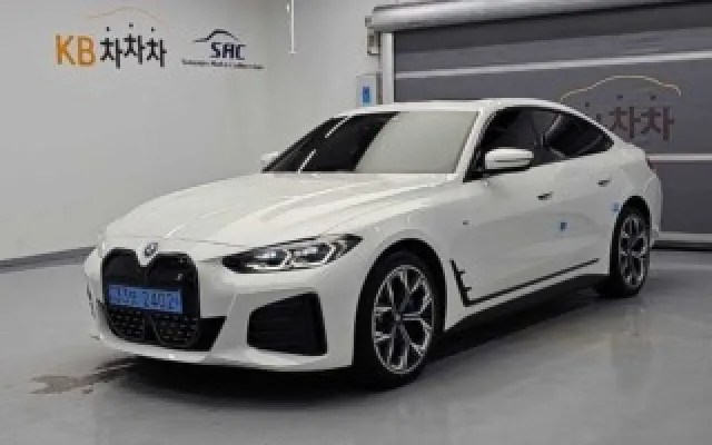 수원중고차동차 i4 eDrive 40 매물 사진 14 - 2022/07 62,450km
