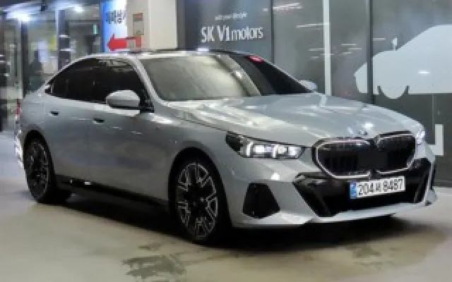 수원중고차동차 5시리즈 (G60) 530e 매물 사진 15 - 2024/06 12,543km