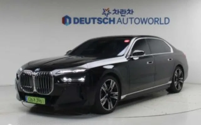 수원중고차동차 7시리즈 (G70) 750e xDrive M 스포츠 매물 사진 11 - 2026/01 4,149km