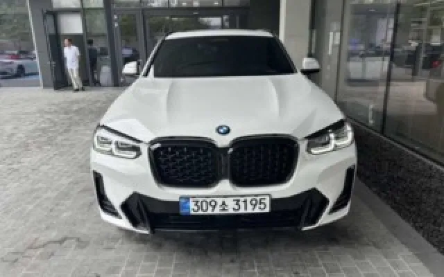 수원중고차동차 X4 (G02) xDrive 20i M 스포츠 프로 매물 사진 1 - 2025/12 7,162km