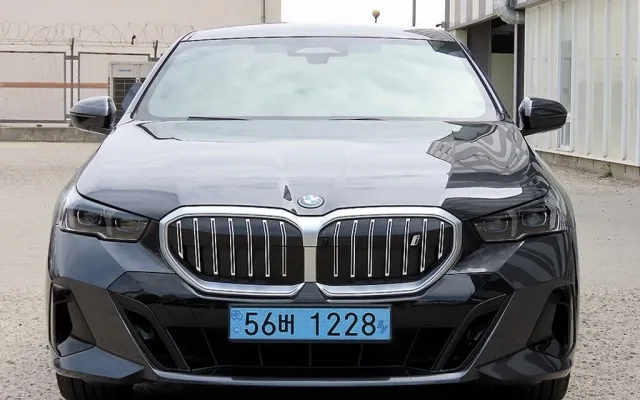 수원중고차동차 i5 eDrive 40 매물 사진 13 - 2024/04 67,421km